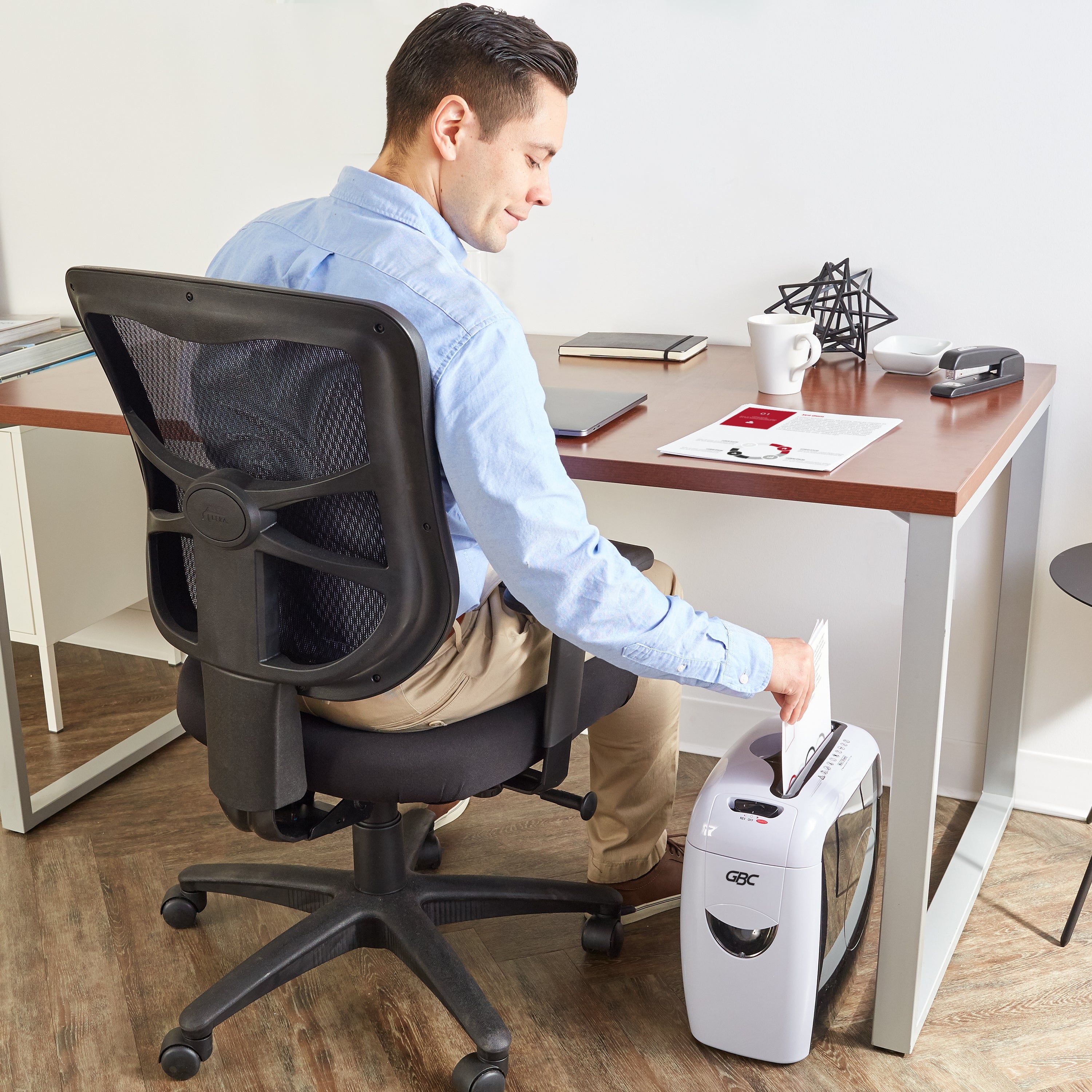 GBC Style+ Super Cross Cut Shredder